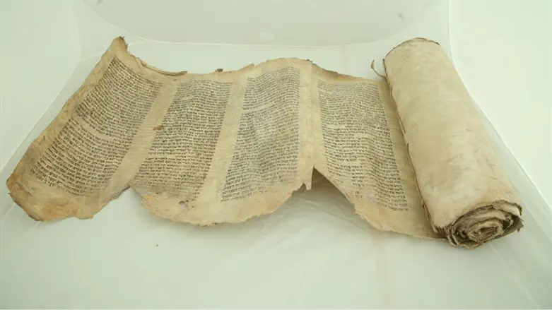 ספר התורה העתיק