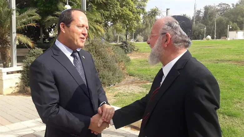 Barkat and Rav Sabato