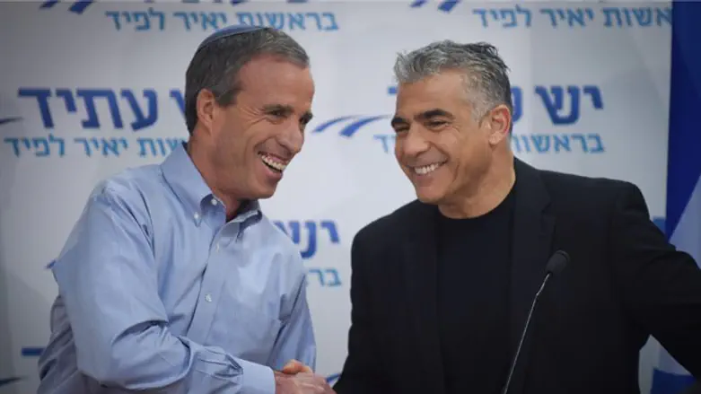 מקבל גיבוי. שטרן ולפיד