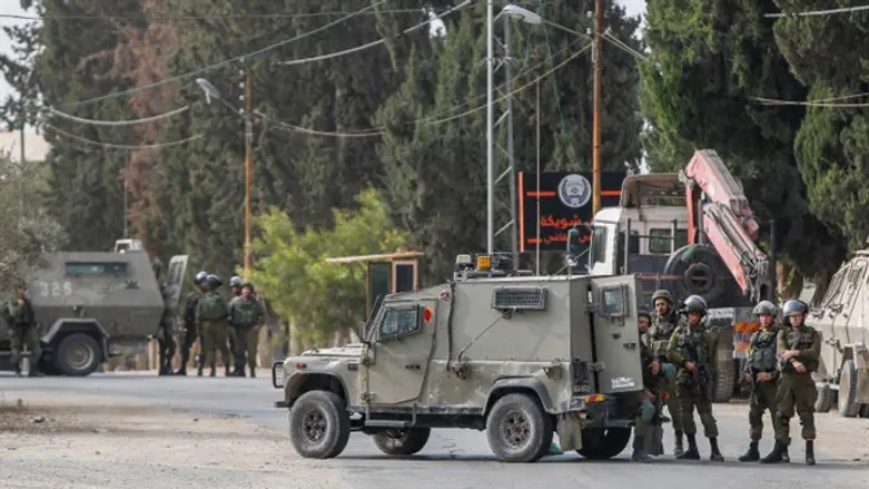 IDF forces in Shweika, hometown of Barkan terrorist
