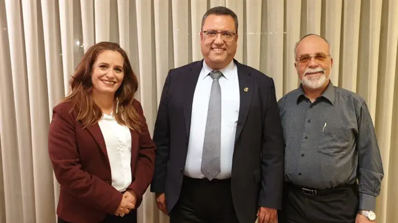 Хагит Моше и Моше Лион договорились