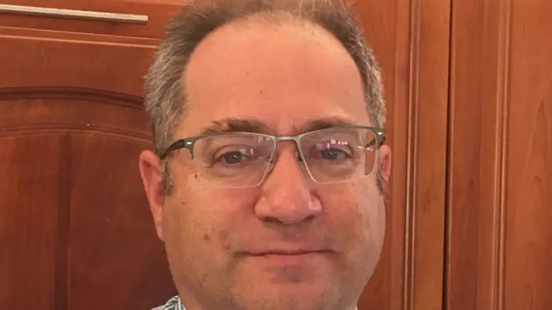 Larry Domnitch