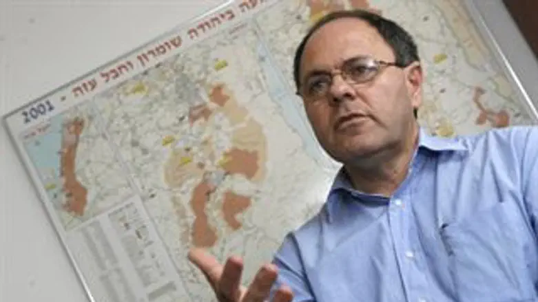 מתחילים לבנות. דיין.