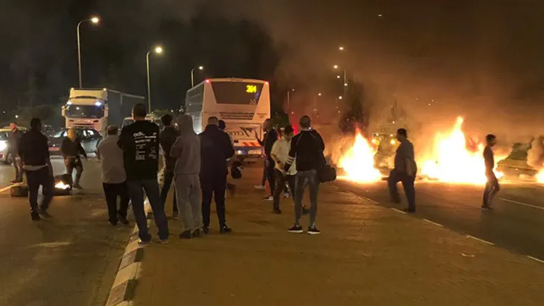 southern residents protest cease-fire