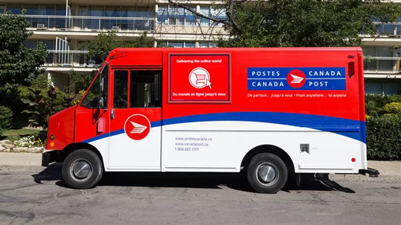 Canada Post van