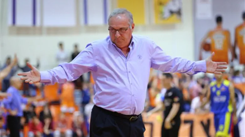 שרף. המאמן השני שמפוטר העונה