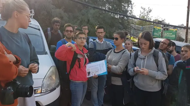 Breaking the Silence tour in Hevron (archive) 