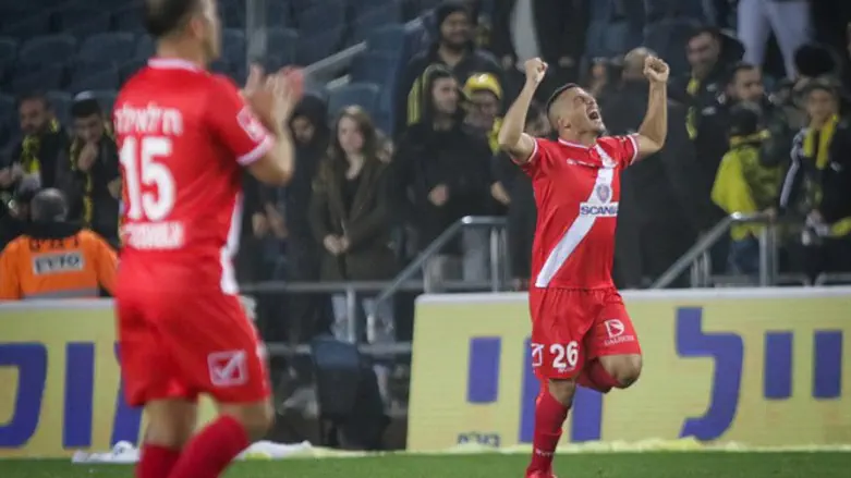 שחקני סכנין. מאמן שישי העונה