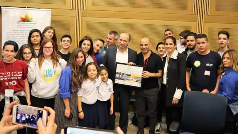 בנט בכנס השדולה