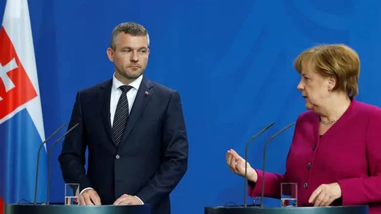 Пеллегрини и Меркель
