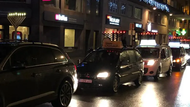 The car with the menorah