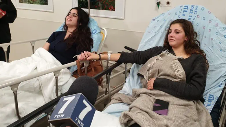 Хен Энтави и Мейрав Шарвит