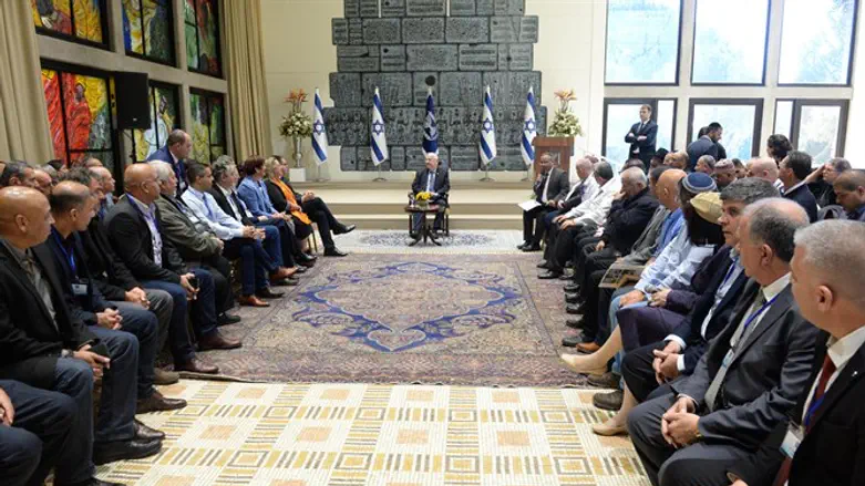 ריבלין עם ראשי הרשויות החדשים