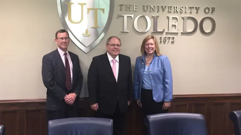 דני דיין באוהיו