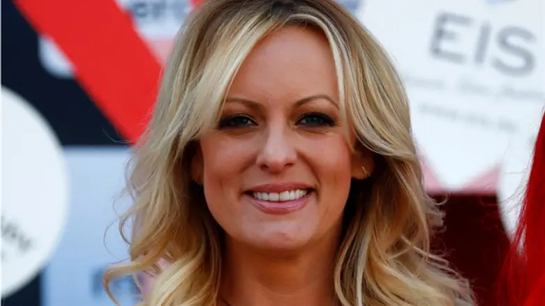 סטורמי דניאלס