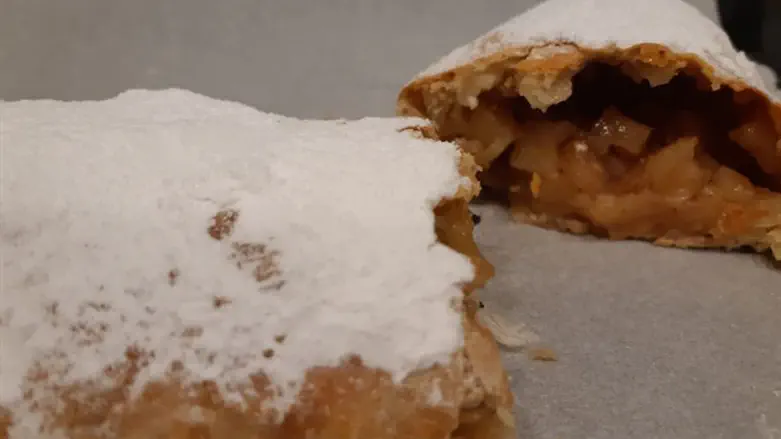 שטרודל תפוחים