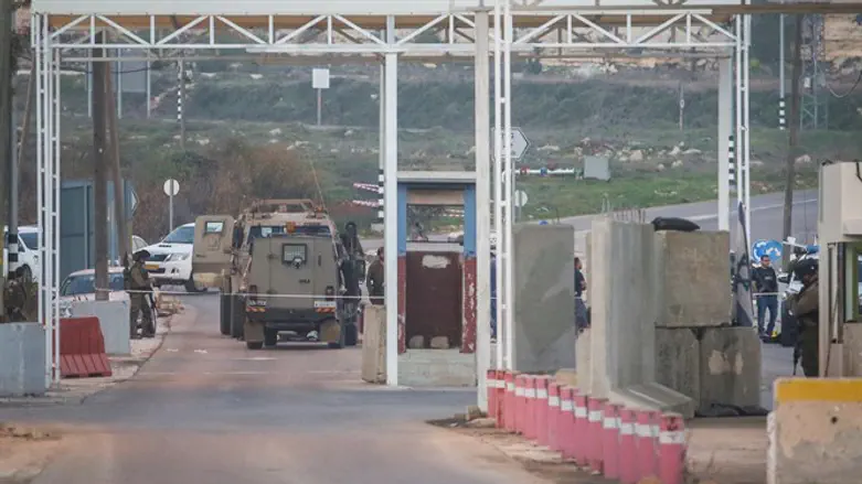 checkpoint "focus" near Judea and Samaria Binyamin Brigade