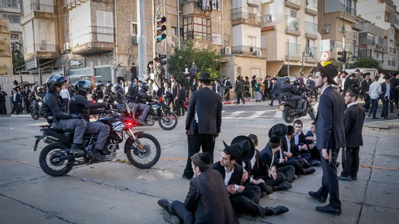 Anti-draft demonstration, Bnei Brak