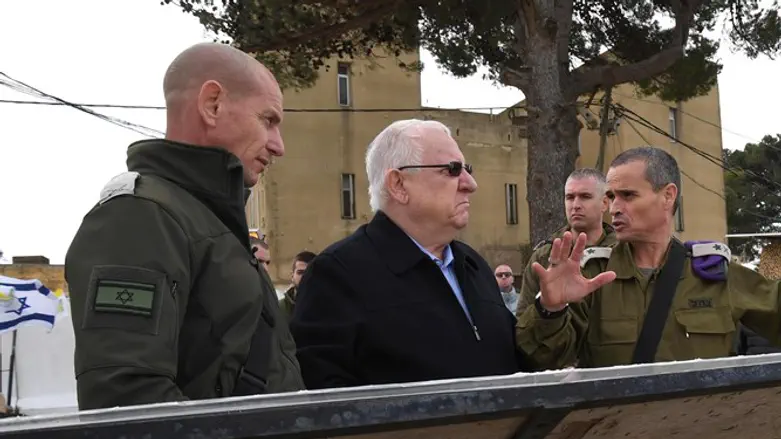 Реувен Ривлин на месте проведения операции "Северный щит"