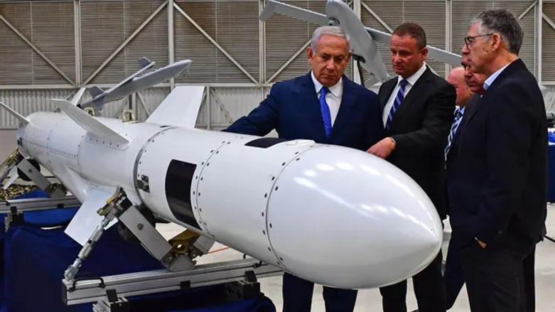 נתניהו בביקור בתעשייה האווירית