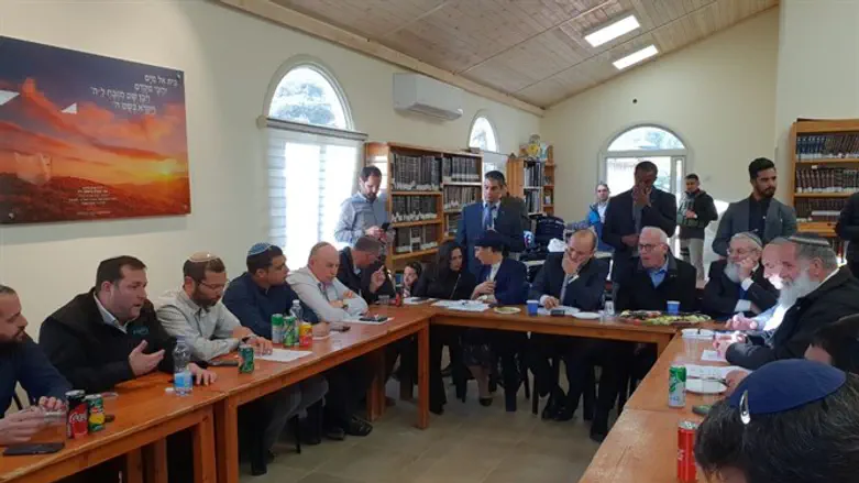 דגן בישיבת סיעת הבית היהודי היום