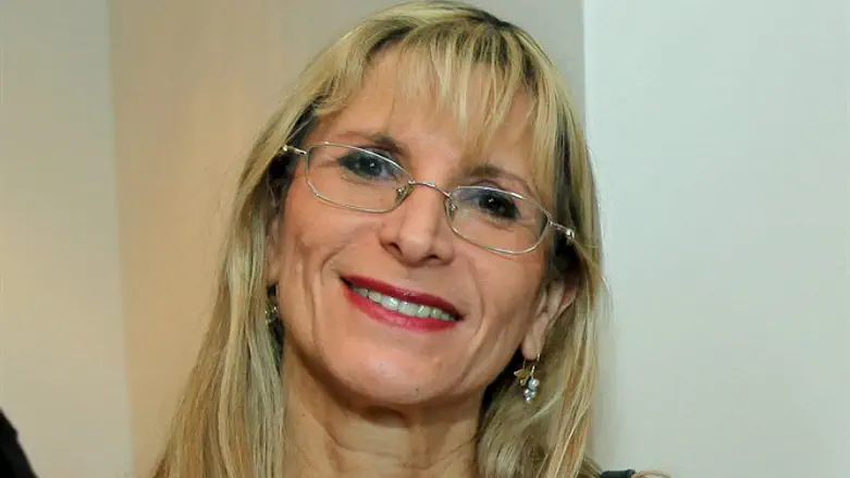 קולה של אמא - גרסת המחבלים. יעל דן