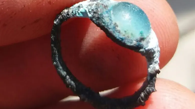 Ancient ring found in Jerusalem's City of David