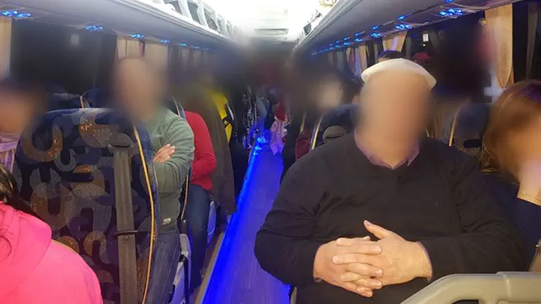 Illegals bus from Samaria to Eilat