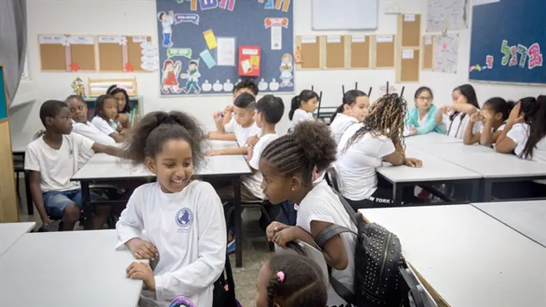 מקבלים תוצאות, לא מקבלים כלים לתקן. אילוסטרציה (למצולמים אין קשר לכתבה)