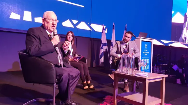 קשר בלתי אמצעי. ריבלין