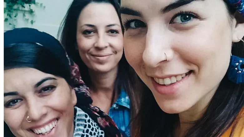 מימין לשמאל: אבישג שאר ישוב, קרן קדוש וחן קורן