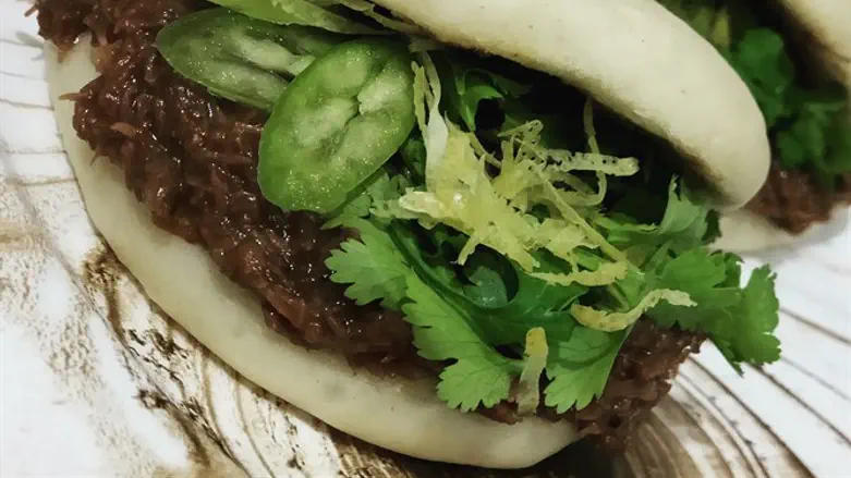 לחמניות באן במילוי בשר