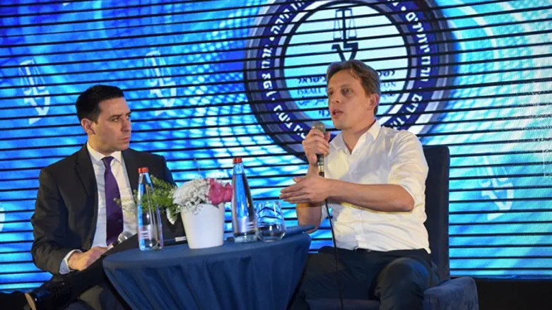 Roy Folkman at Israeli Bar Association conference