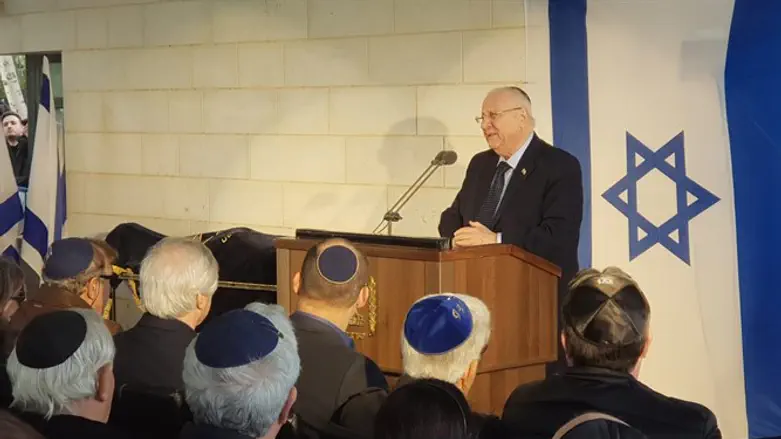 Rivlin eulogizes Arens
