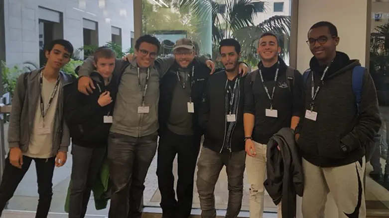 מבקשים ליצור שיח בריא וערכי