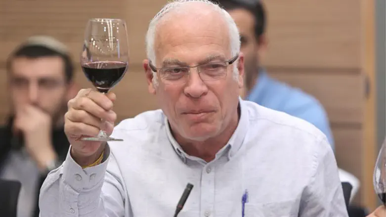 השר אורי אריאל