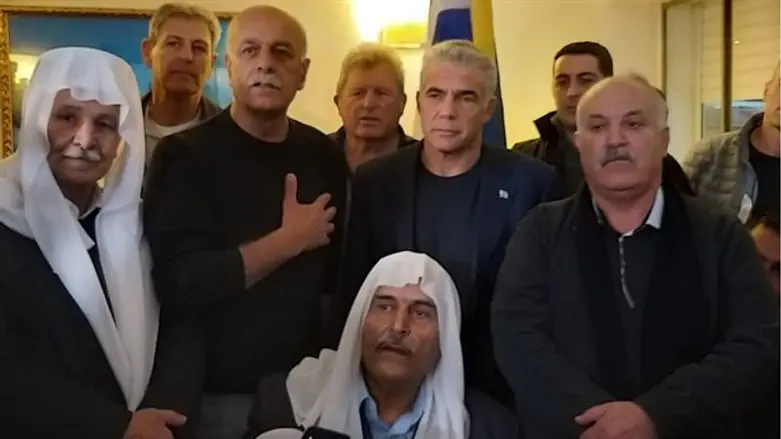 הדרוזים בביתו של לפיד