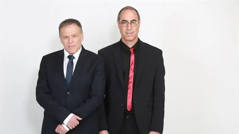 עם הערות עוקצניות שמוסיפות חן. קלמן וסג"ל