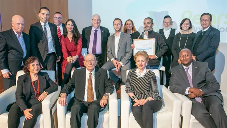 Global Imoact Awards Winners with President Rivlin