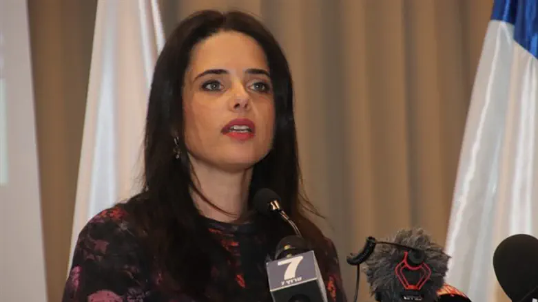 Айелет Шакед