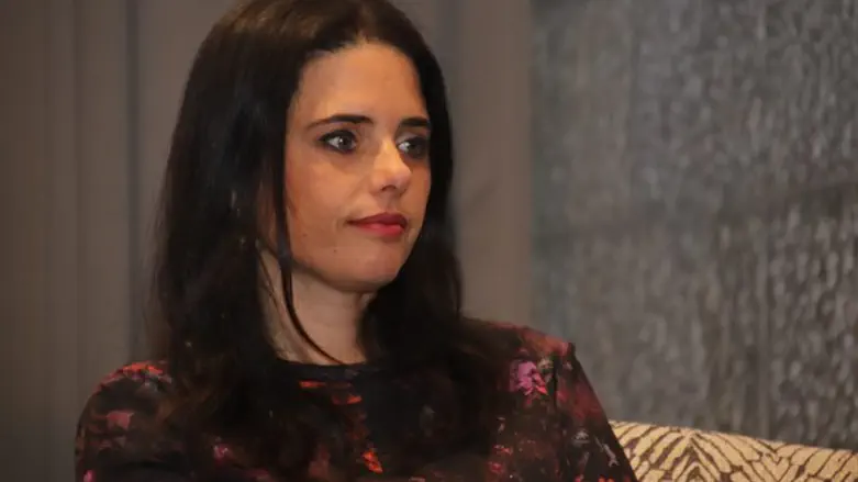 Айелет Шакед