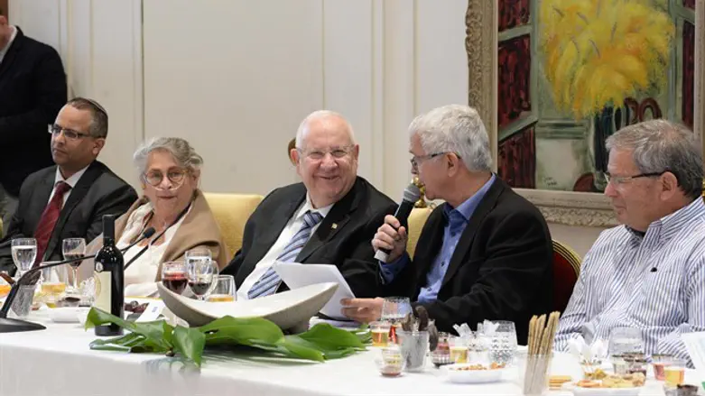 סדר ט"ו בשבט בבית הנשיא