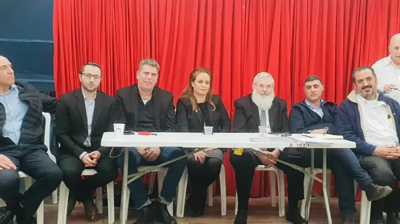 הכינוס בלוד