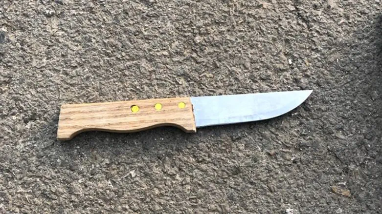 Нож террориста, пытавшегося пройти в Пещеру Патриархов