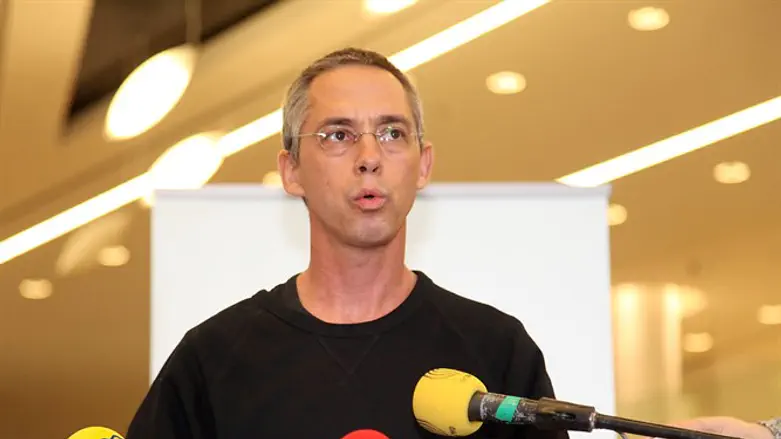 Gilad Sharon