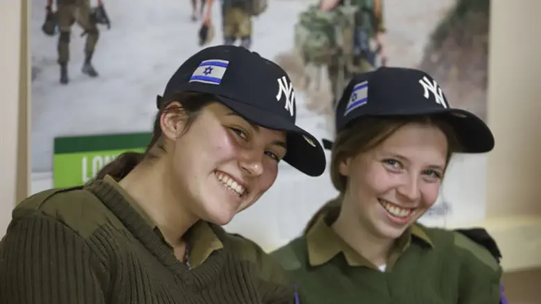 Yankees support lone IDF soldiers