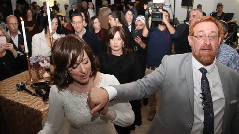 Иегуда Глик и Хадас Дисин. Жених и невеста