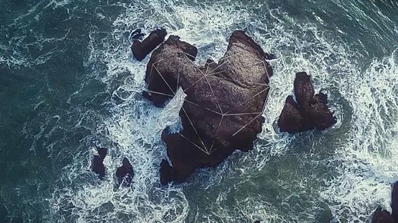 הלב שלו. ישי ריבו