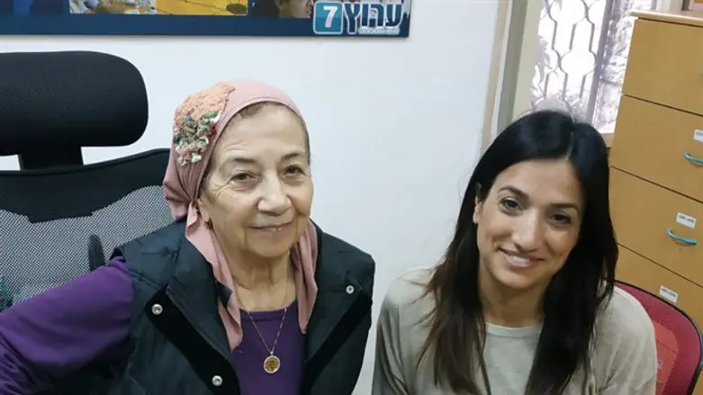 גלילי (מימין) ומלמד השבוע בבית אל