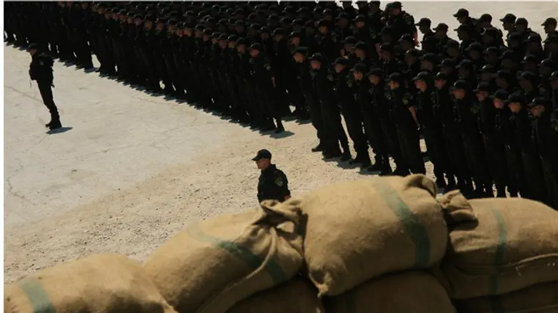 משטרה פלשתינית בג'נין